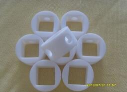 ���ķ���ϩ(PTFE)���ϵ��M(j��n)��������׃��